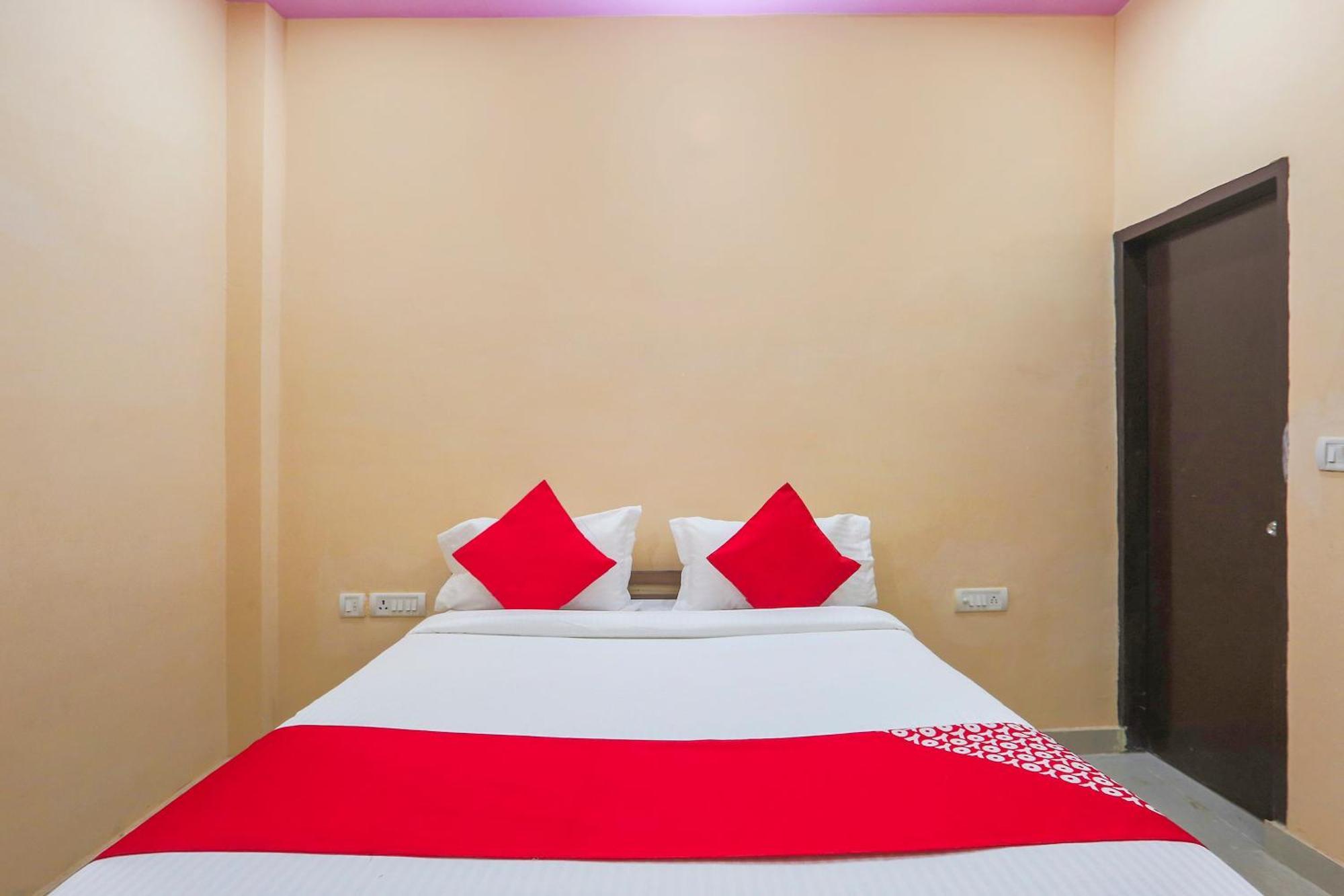 Hotel O Royal Villa Gurgaon Buitenkant foto