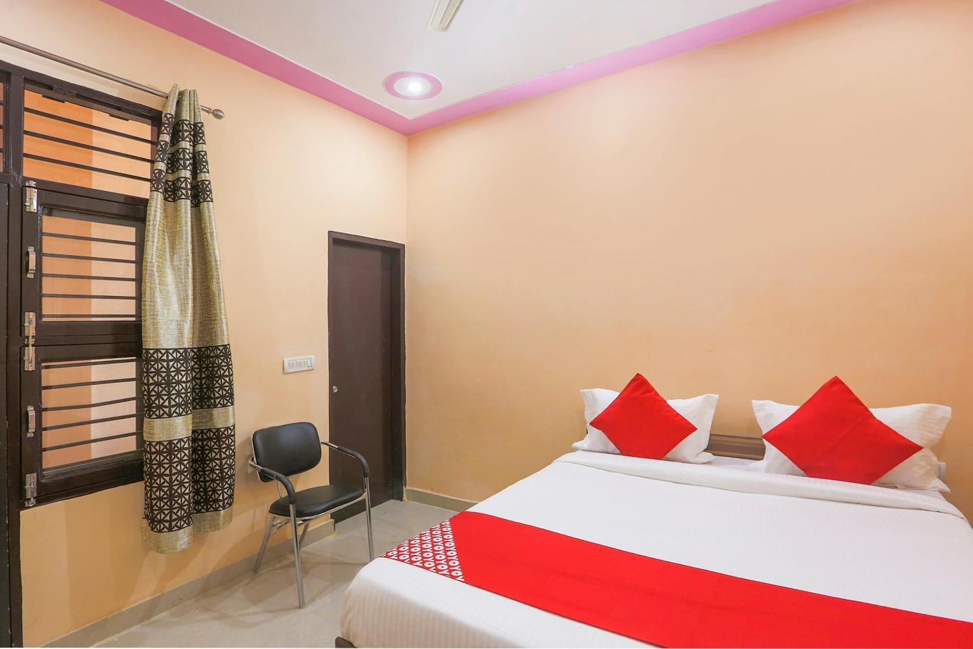 Hotel O Royal Villa Gurgaon Buitenkant foto